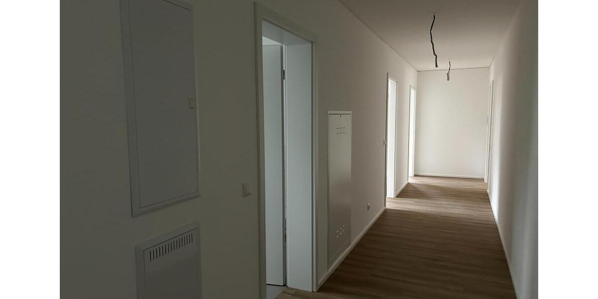 Erdgeschoßwohnung Bayreuth Bernecker Straße / Insel / Riedelsberg - 3 Zimmer, 93 m&sup2;, 1.520&euro; | Angebot:23702853
