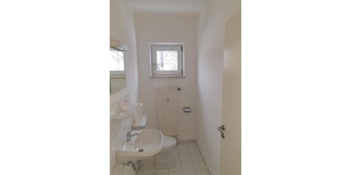 Etagenwohnung Speichersdorf - 3 Zimmer, 80 m&sup2;, 190.000&euro; | Angebot:25989010