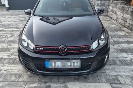 VW Golf 147.000 km 9.199 &euro; Pottenstein 91278