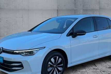 VW Golf 15.481 km 27.630 &euro; Bayreuth 95448