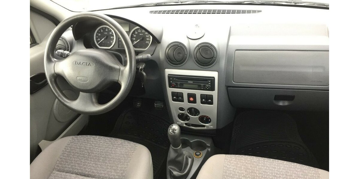 Dacia Logan Ambiance,Tüv Neu! 100.000 km 2.450 &euro; Himmelkron 95502