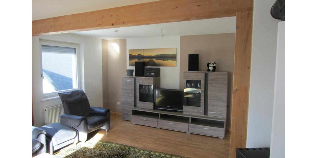 Einfamilienhaus Marktleugast - 6 Zimmer, 150 m&sup2;, 135.000&euro; | Angebot:25589667