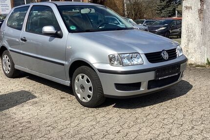VW Polo 68.000 km 2.950 &euro; Gefrees 95482