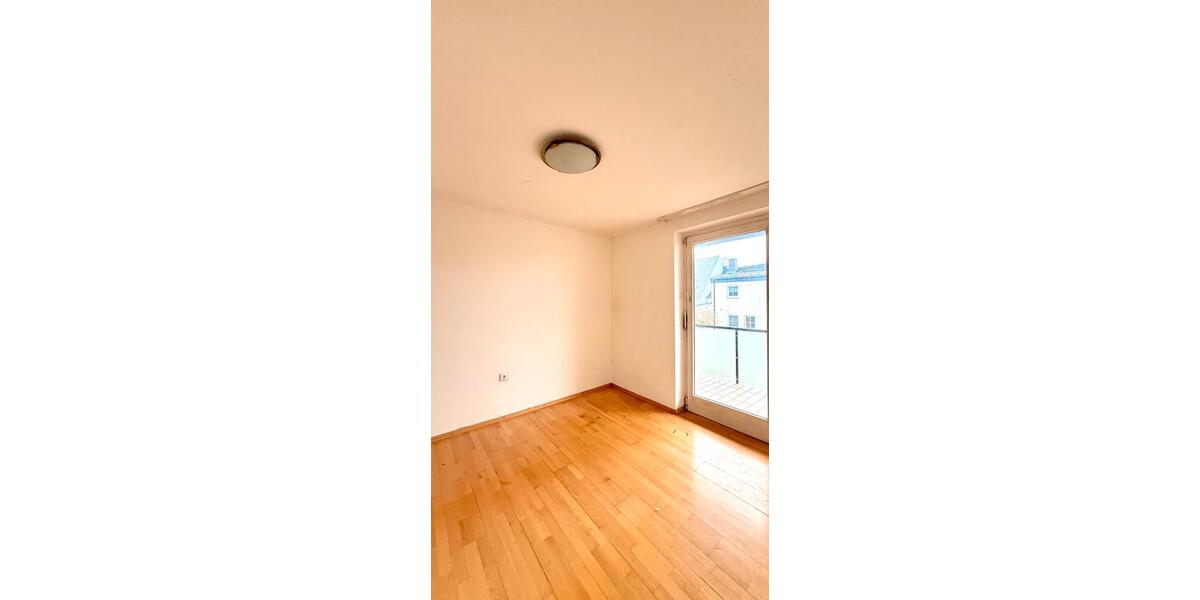 Einfamilienhaus Weißenstadt - 6 Zimmer, 170 m&sup2;, 999&euro; | Angebot:26048196