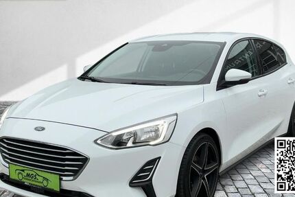 Ford Focus 68.000 km 11.450 &euro; Bayreuth 95445