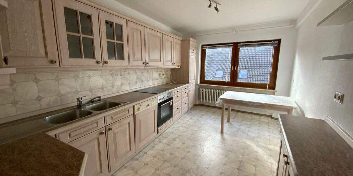 Mehrfamilienhaus, Wohnhaus Gößweinstein - 1 Zimmer, 286 m&sup2;, 329.000&euro; | Angebot:25692169