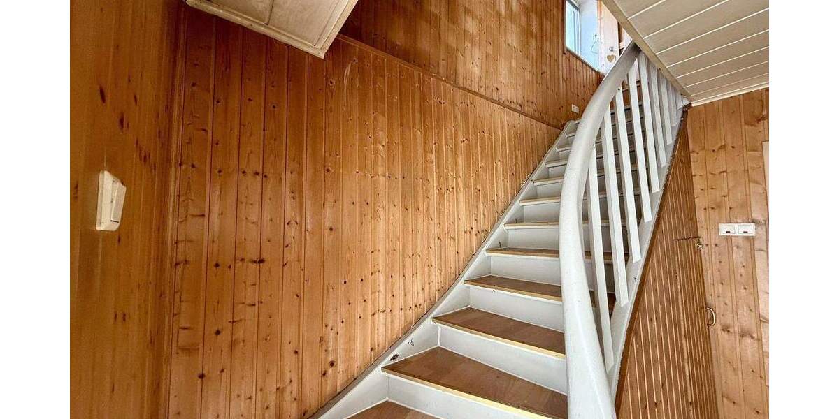 Einfamilienhaus Gößweinstein - 6 Zimmer, 126 m&sup2;, 99.000&euro; | Angebot:25906559