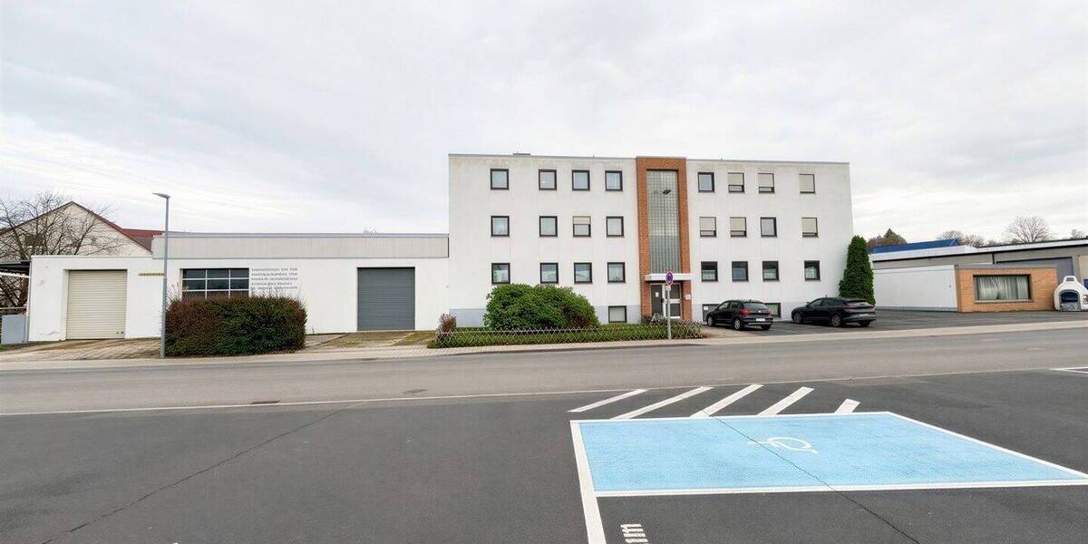 Mehrfamilienhaus, Wohnhaus Bayreuth Herzoghöhe - 1 Zimmer, 360 m&sup2;, 720.000&euro; | Angebot:25985986