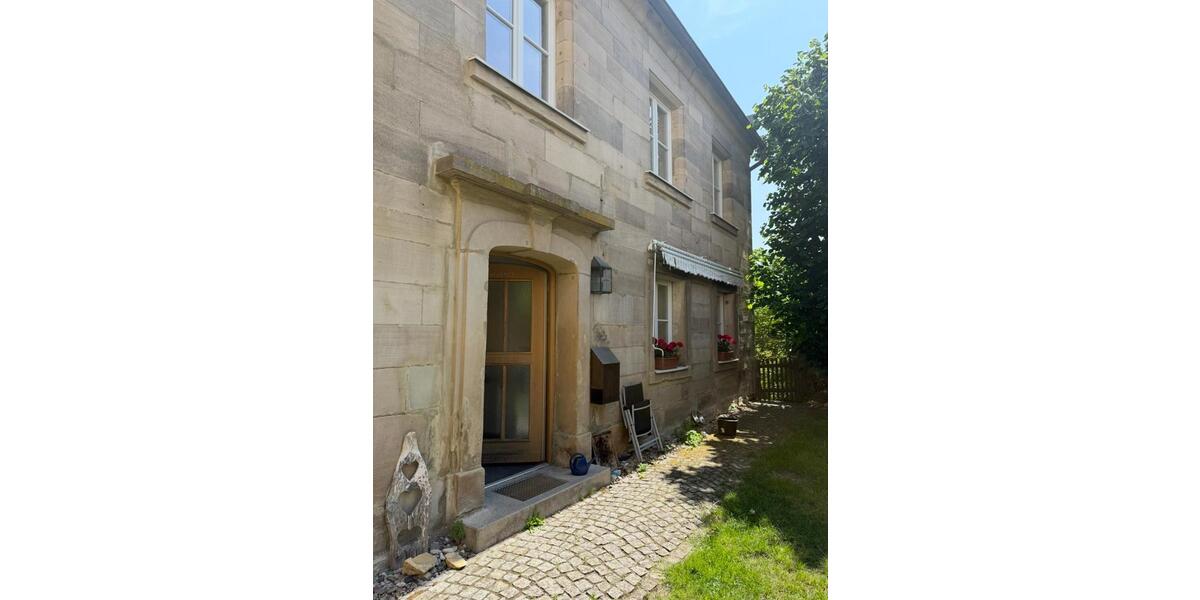 Etagenwohnung Weidenberg - 2 Zimmer, 35 m&sup2;, 400&euro; | Angebot:22955753