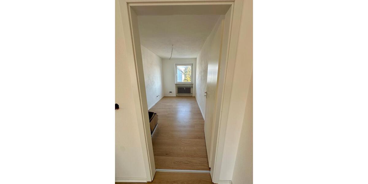 Etagenwohnung Speichersdorf - 4.5 Zimmer, 88 m&sup2;, 219.000&euro; | Angebot:26002250