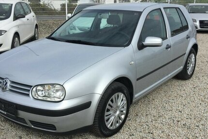 VW Golf TDi,Champ,Klima,1 Hd.,Tüv Neu 223.000 km 2.450 &euro; Himmelkron 95502
