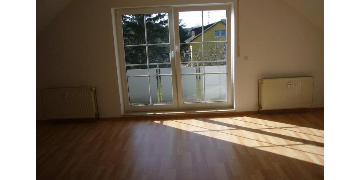 Dachgeschoßwohnung Bad Berneck im Fichtelgebirge - 1 Zimmer, 36 m&sup2;, 72.000&euro; | Angebot:25883193