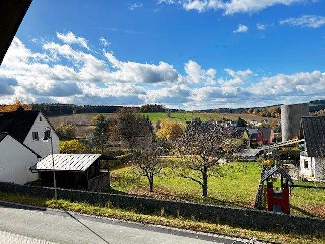 Einfamilienhaus Stammbach - 6 Zimmer, 120 m&sup2;, 325.000&euro; | Angebot:26176488