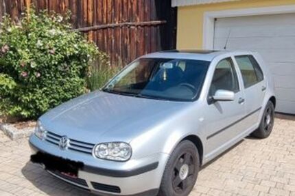 VW Golf 246.000 km 2.499 &euro; Kastl 95506