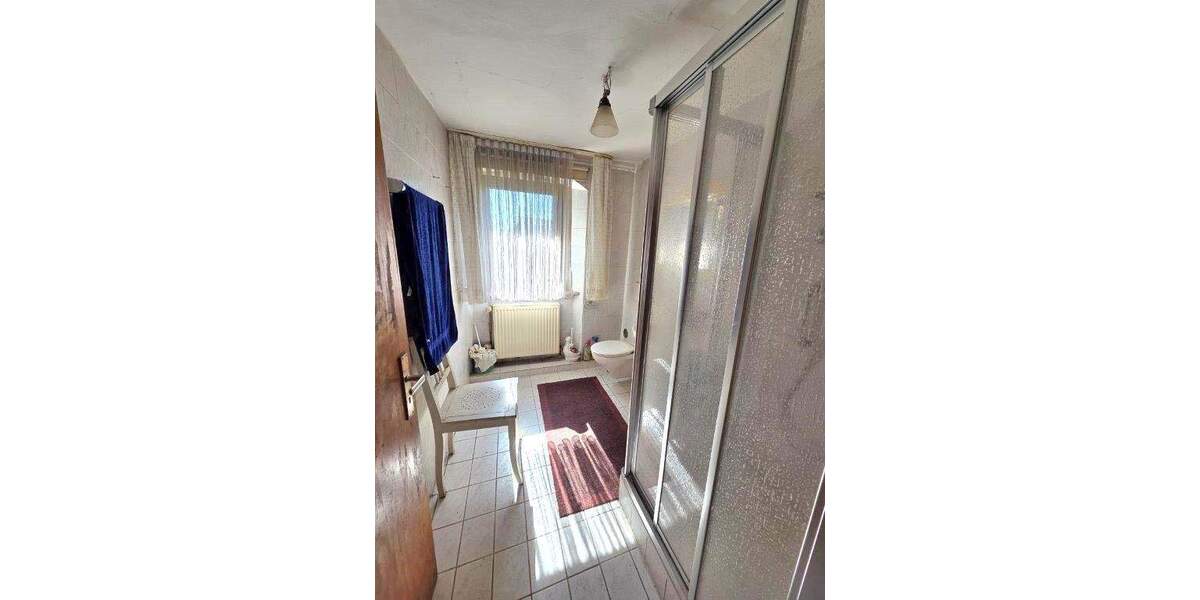 Einfamilienhaus Stadtsteinach - 5 Zimmer, 140 m&sup2;, 119.000&euro; | Angebot:25707335