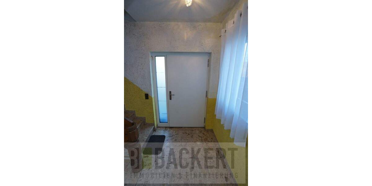 Mehrfamilienhaus, Wohnhaus Untersteinach - 8 Zimmer, 215 m&sup2;, 199.000&euro; | Angebot:25730335