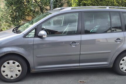 VW Touran 280.000 km 2.500 &euro; Bayreuth 95447