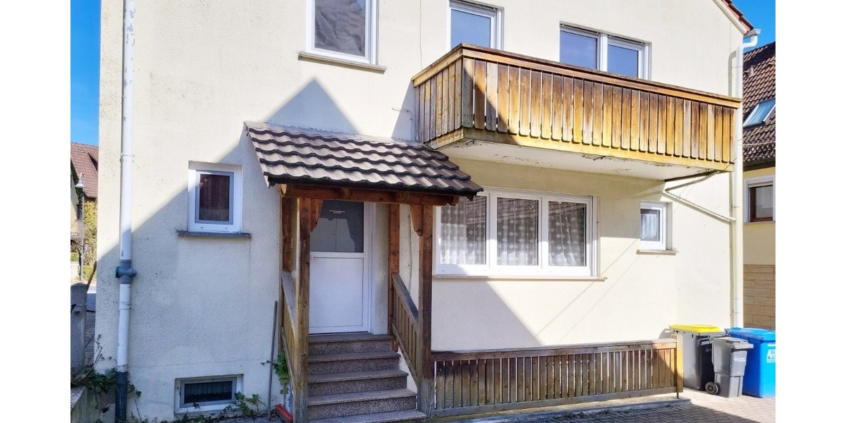 Wohnhaus mit ehemaliger Gastwirtschaft und Scheune in Leups bei Pegnitz zu verkaufen. - Zweifamilienhaus Pegnitz | Angebot:27082967