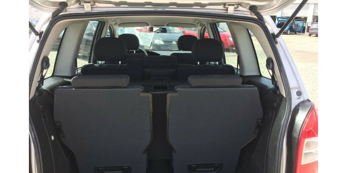 Opel Zafira Orig. 96000 km,PDC,7 Sitze,Tüv Neu! 96.000 km 2.990 &euro; Himmelkron 95502