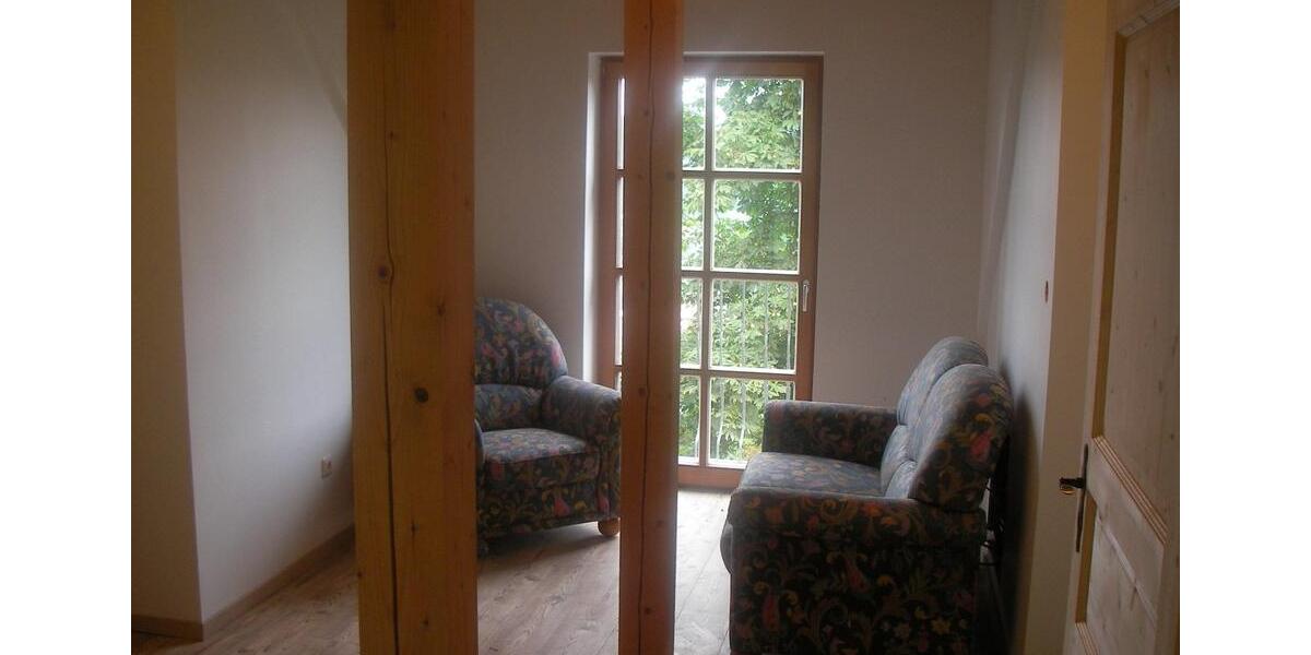 Villa Kulmbach Blaich - 9 Zimmer, 250 m&sup2;, 1.999&euro; | Angebot:24450928