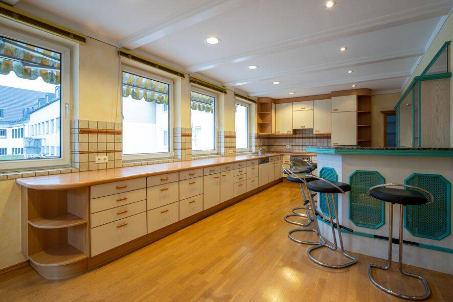 Etagenwohnung Kulmbach Blaich - 4 Zimmer, 230 m&sup2;, 1.500&euro; | Angebot:25728435