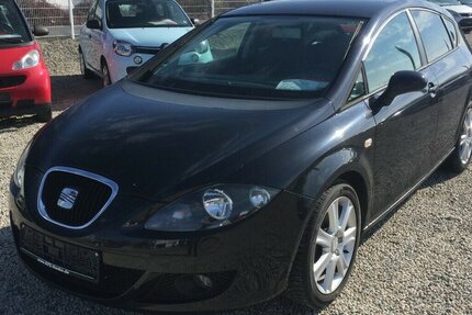 Seat Leon Style,Sitzheiz,Klima,Temp.usw. ! 198.000 km 3.400 &euro; Himmelkron 95502