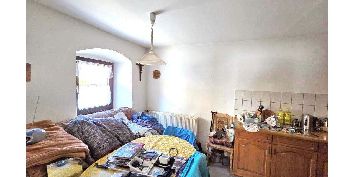 Einfamilienhaus Stadtsteinach - 5 Zimmer, 140 m&sup2;, 119.000&euro; | Angebot:25707335