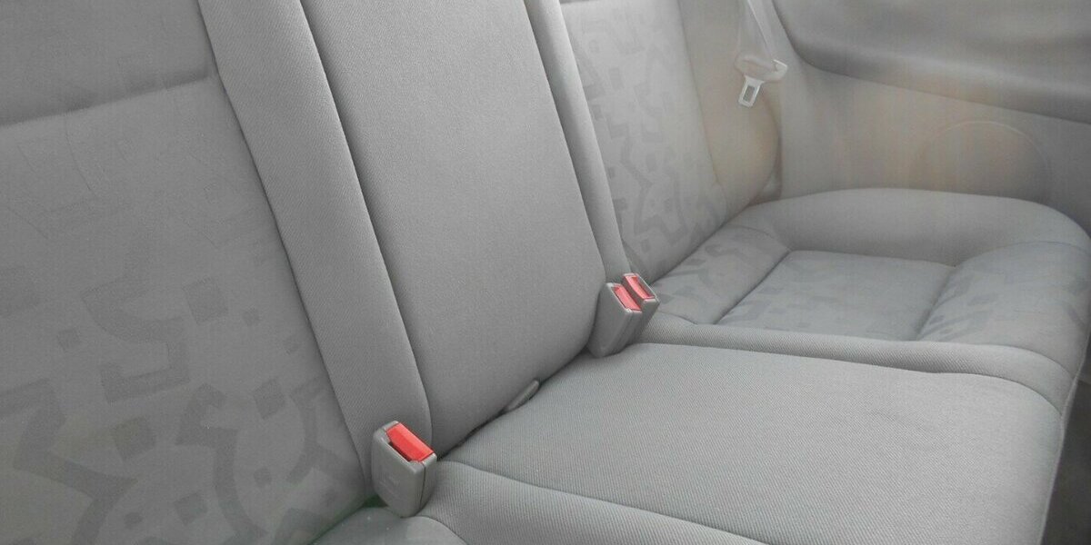 VW Golf IV Lim. ,Tüv Neu! 223.000 km 1.950 &euro; Himmelkron 95502