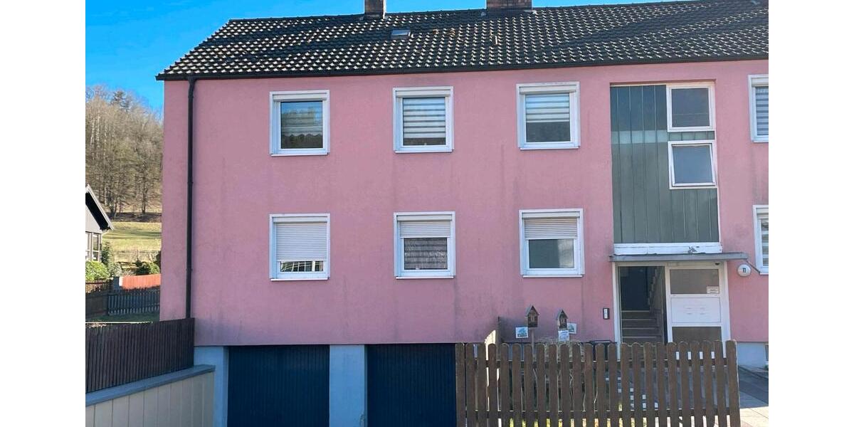 Etagenwohnung Bad Berneck im Fichtelgebirge - 4 Zimmer, 81 m&sup2;, 179.000&euro; | Angebot:27179582