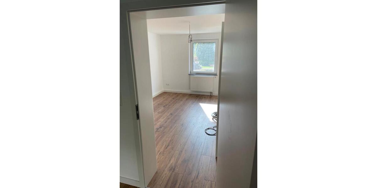 Erdgeschoßwohnung Eschenbach in der Oberpfalz - 3 Zimmer, 69 m&sup2;, 180.000&euro; | Angebot:25647031
