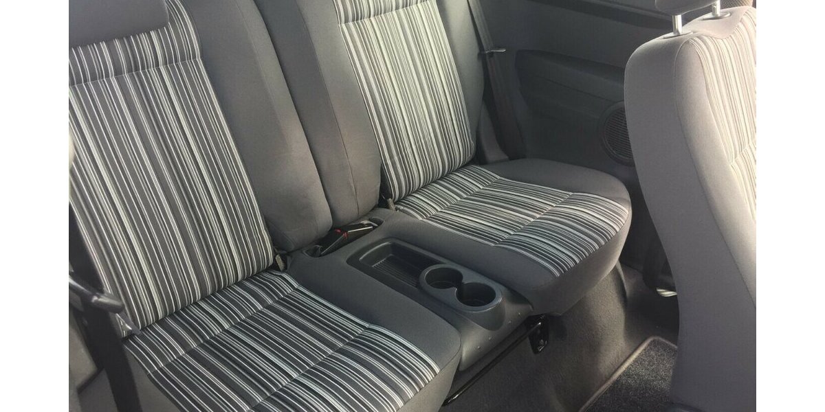 VW Fox Basis,Servol,Radio-CD,Tüv 01/28! 150.000 km 2.850 &euro; Himmelkron 95502