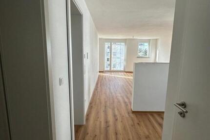 Wohnung Kemnath - 3 Zimmer, 71 m&sup2;, 902&euro; | Angebot:25945348