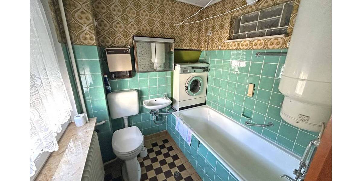 Mehrfamilienhaus, Wohnhaus Kupferberg - 9 Zimmer, 187 m&sup2;, 95.000&euro; | Angebot:25780731