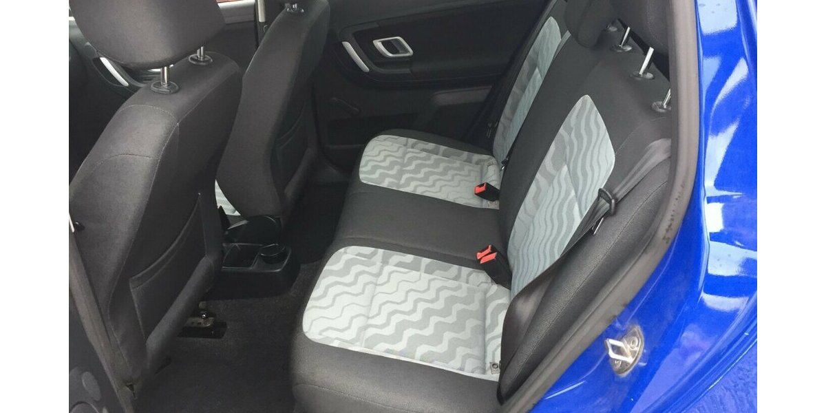 Skoda Fabia Ambiente,1 Hand,4 Zyl.,Kilma,Temp.,! 167.000 km 3.200 &euro; Himmelkron 95502