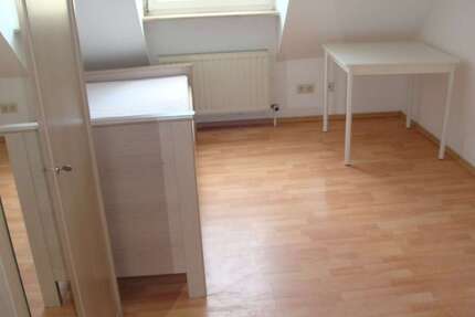 Wohnung Bayreuth Carl-Schüller - 1 Zimmer, 16 m&sup2;, 290&euro; | Angebot:25998320