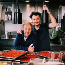Manuel Rubey & Simon Schwarz - Das Restaurant 13.11.2026 Das Zentrum Bayreuth