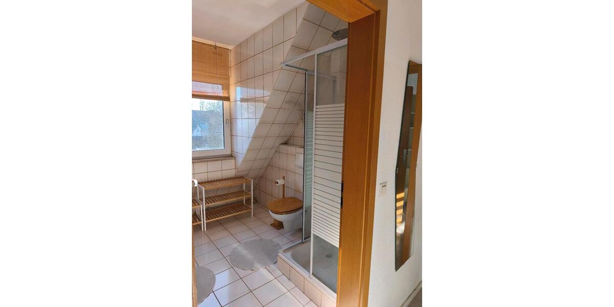 Dachgeschoßwohnung Neuenmarkt - 1 Zimmer, 35 m&sup2;, 565&euro; | Angebot:25964495
