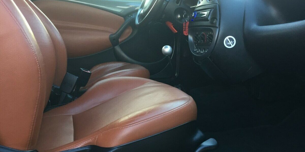 Ford Streetka Elegance Roadster,Alu,Klima,Leder,Tüv Neu 150.000 km 2.900 &euro; Himmelkron 95502