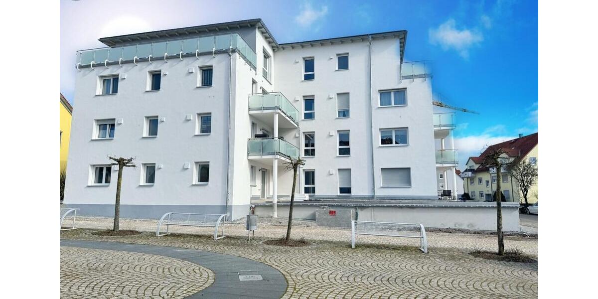 Erdgeschoßwohnung Kemnath - 4 Zimmer, 114 m&sup2;, 1.390&euro; | Angebot:25882986