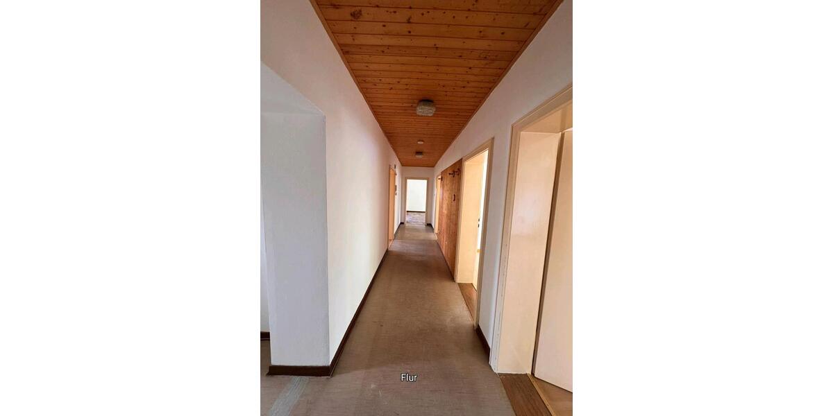 Erdgeschoßwohnung Mainleus - 5 Zimmer, 112 m&sup2;, 170.000&euro; | Angebot:26845513