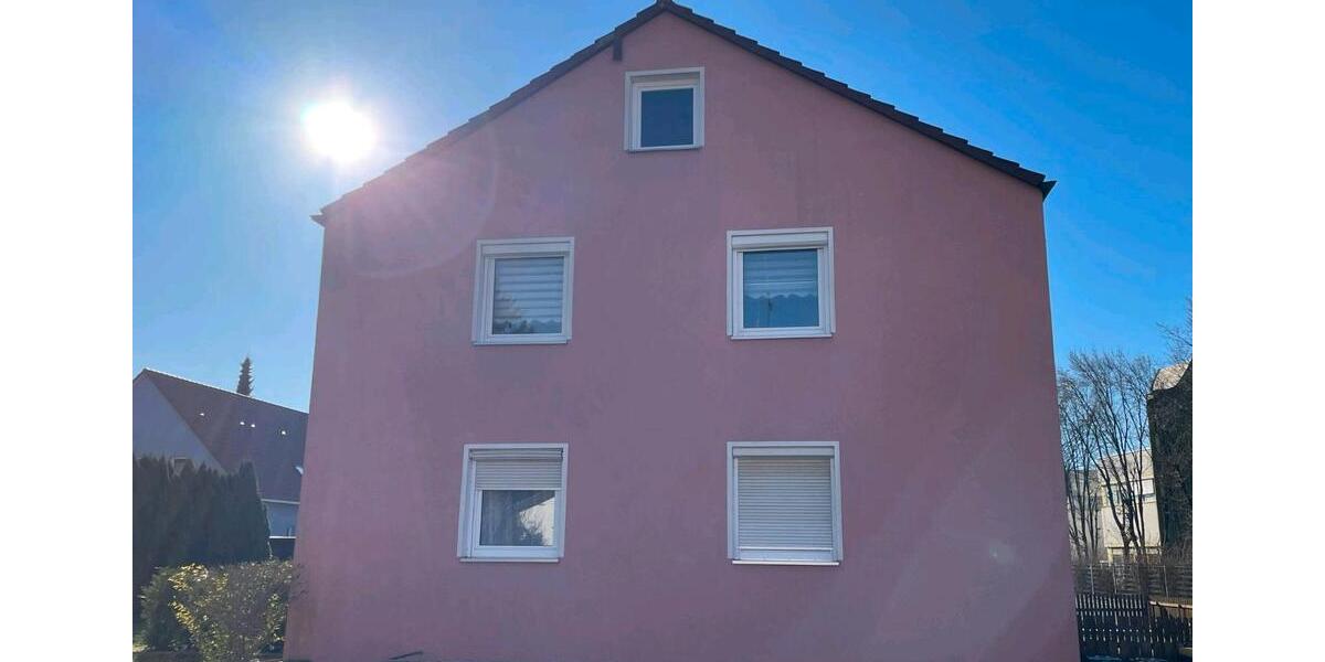 Etagenwohnung Bad Berneck im Fichtelgebirge - 4 Zimmer, 81 m&sup2;, 179.000&euro; | Angebot:27179582