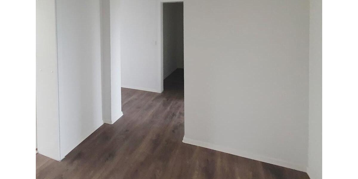 Etagenwohnung Mainleus - 3 Zimmer, 78 m&sup2;, 570&euro; | Angebot:25783377
