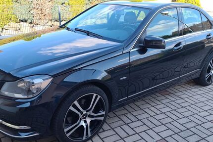 Mercedes-Benz C 180 120.000 km 8.500 &euro; Speichersdorf 95469