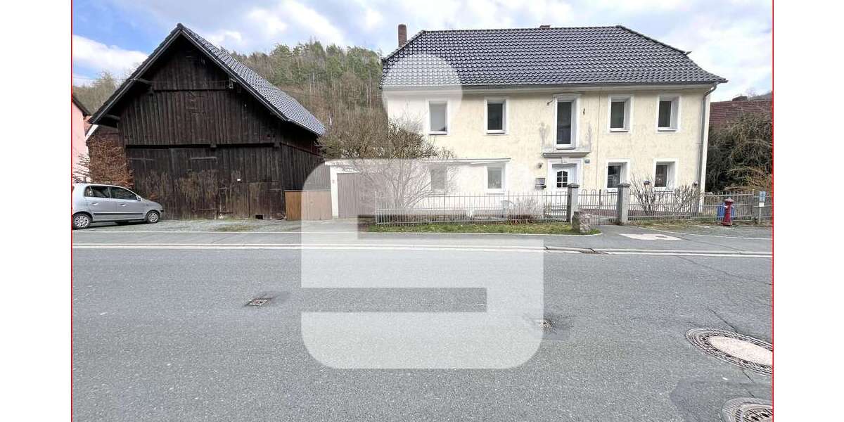 Einfamilienhaus Wirsberg - 7 Zimmer, 170 m&sup2;, 149.000&euro; | Angebot:26475378