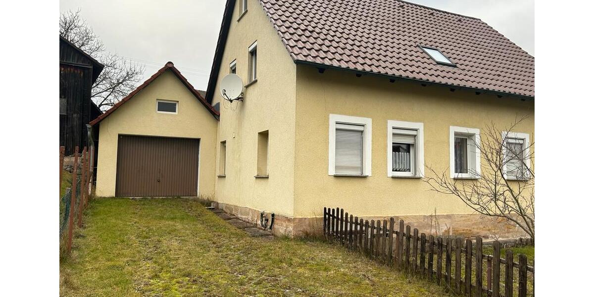 Einfamilienhaus Heinersreuth - 4 Zimmer, 120 m&sup2;, 180.000&euro; | Angebot:24919493