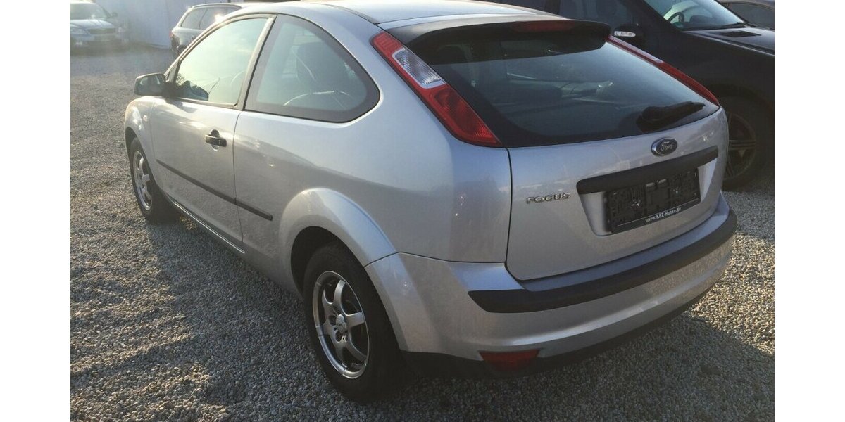 Ford Focus Trend,Klima,ESP, Tüv 01/28 ! 191.000 km 2.800 &euro; Himmelkron 95502