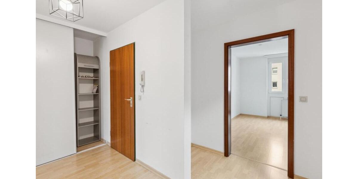 Etagenwohnung Bayreuth City - 2 Zimmer, 64 m&sup2;, 800&euro; | Angebot:25300640