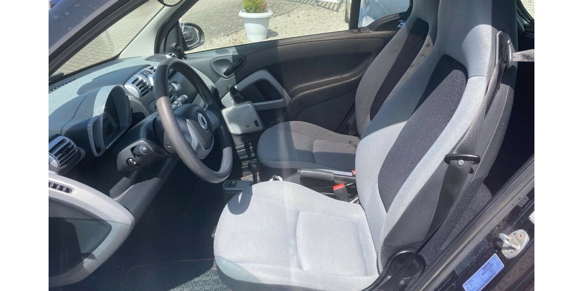 Smart ForTwo MHD Pur,Sitzhei., orig. 94000 km ! 94.000 km 4.700 &euro; Himmelkron 95502