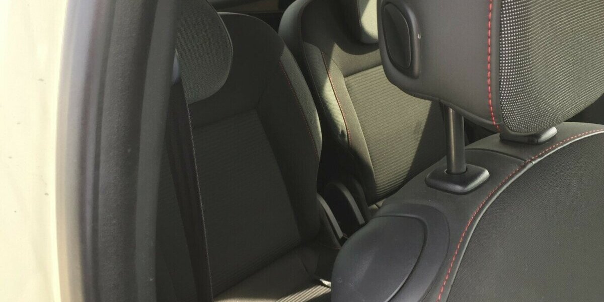 Renault Twingo Liberty,Klima,Alu,usw.! 128.000 km 4.500 &euro; Himmelkron 95502