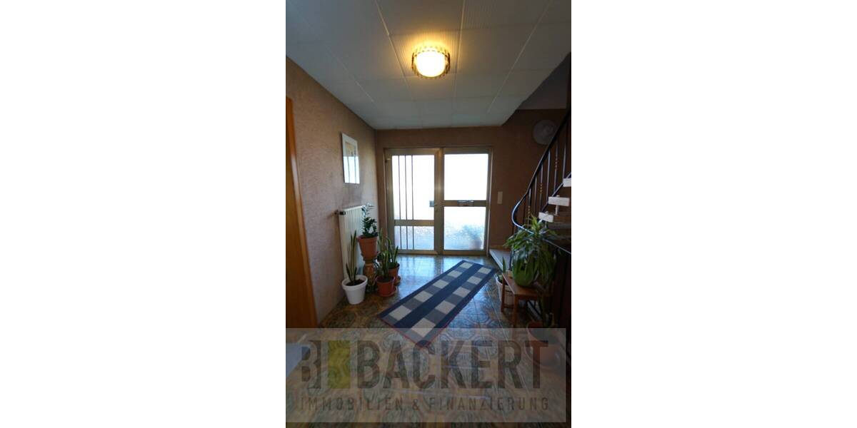 Mehrfamilienhaus, Wohnhaus Mainleus Danndorf - 7 Zimmer, 204 m&sup2;, 320.000&euro; | Angebot:25669761